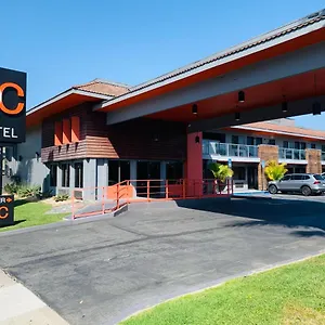 Oc 3*, Costa Mesa Stati Uniti